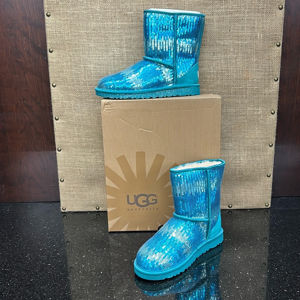 NEW Kids Classic Sparkle Boot Marine Blue